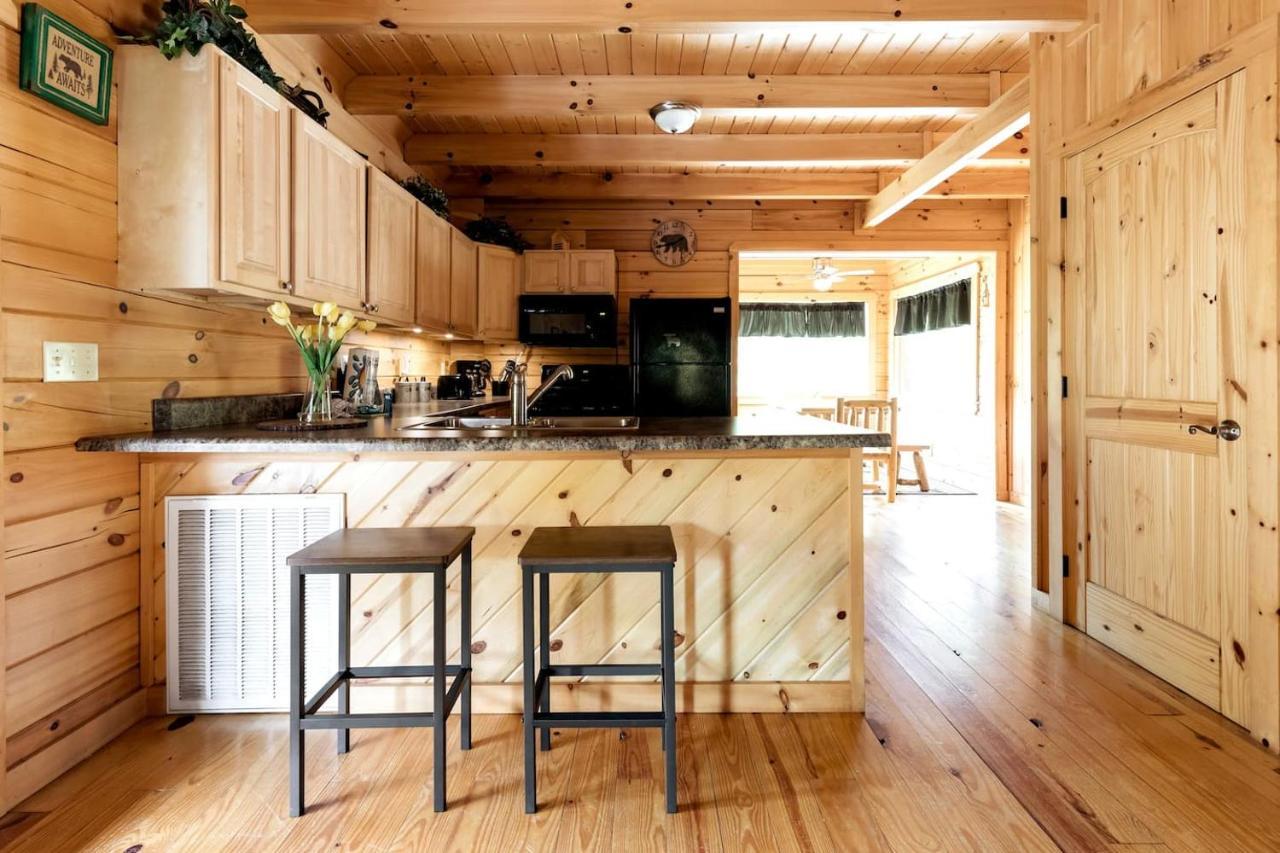 セバービル Smoky Mtn Hideaway - Cabin W/ Hot Tub & Pool Tableヴィラ エクステリア 写真